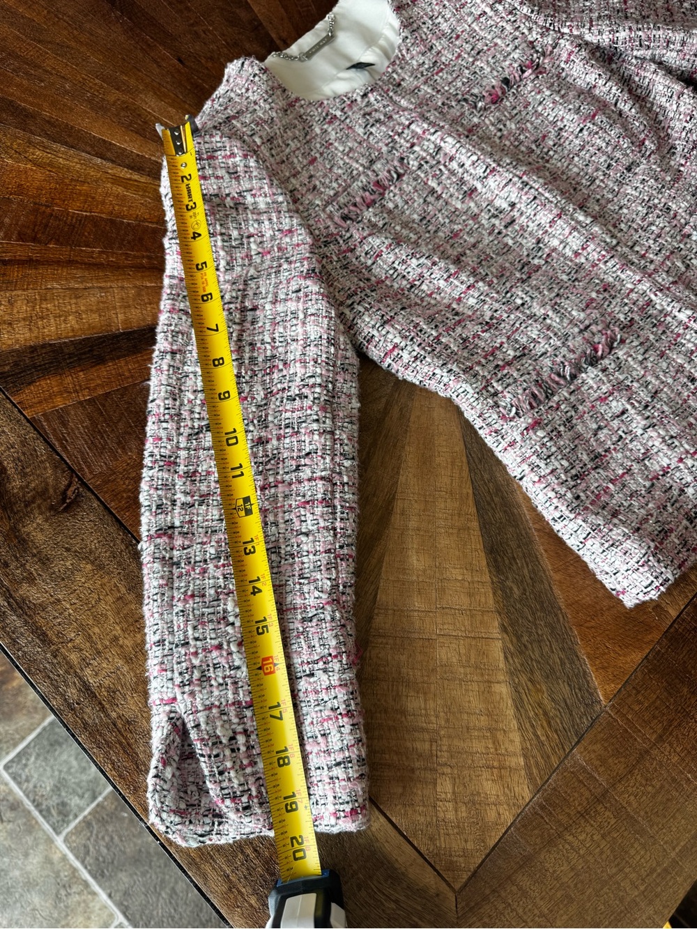 White House Black Market Pink and White Tweed Collarless Blazer - Picture 12 of 16